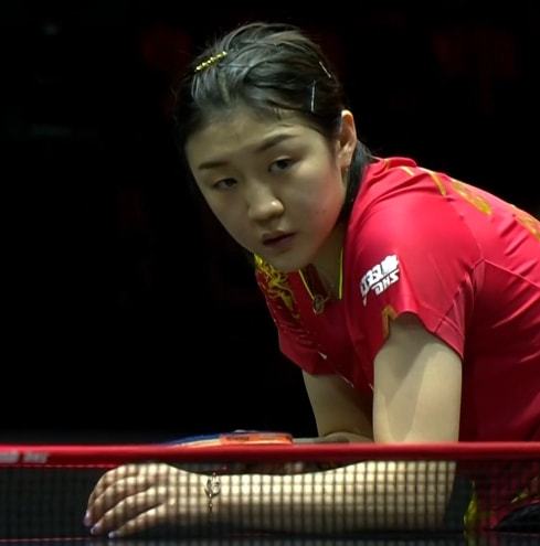 努力实现突 努力实现突