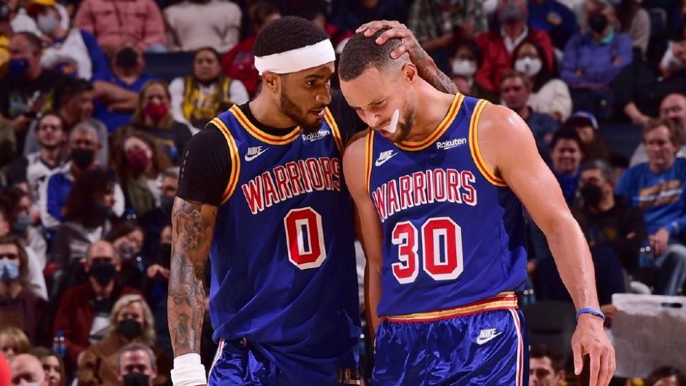 足球是一個 足球是一個