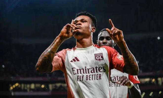 球门不失 球门不失