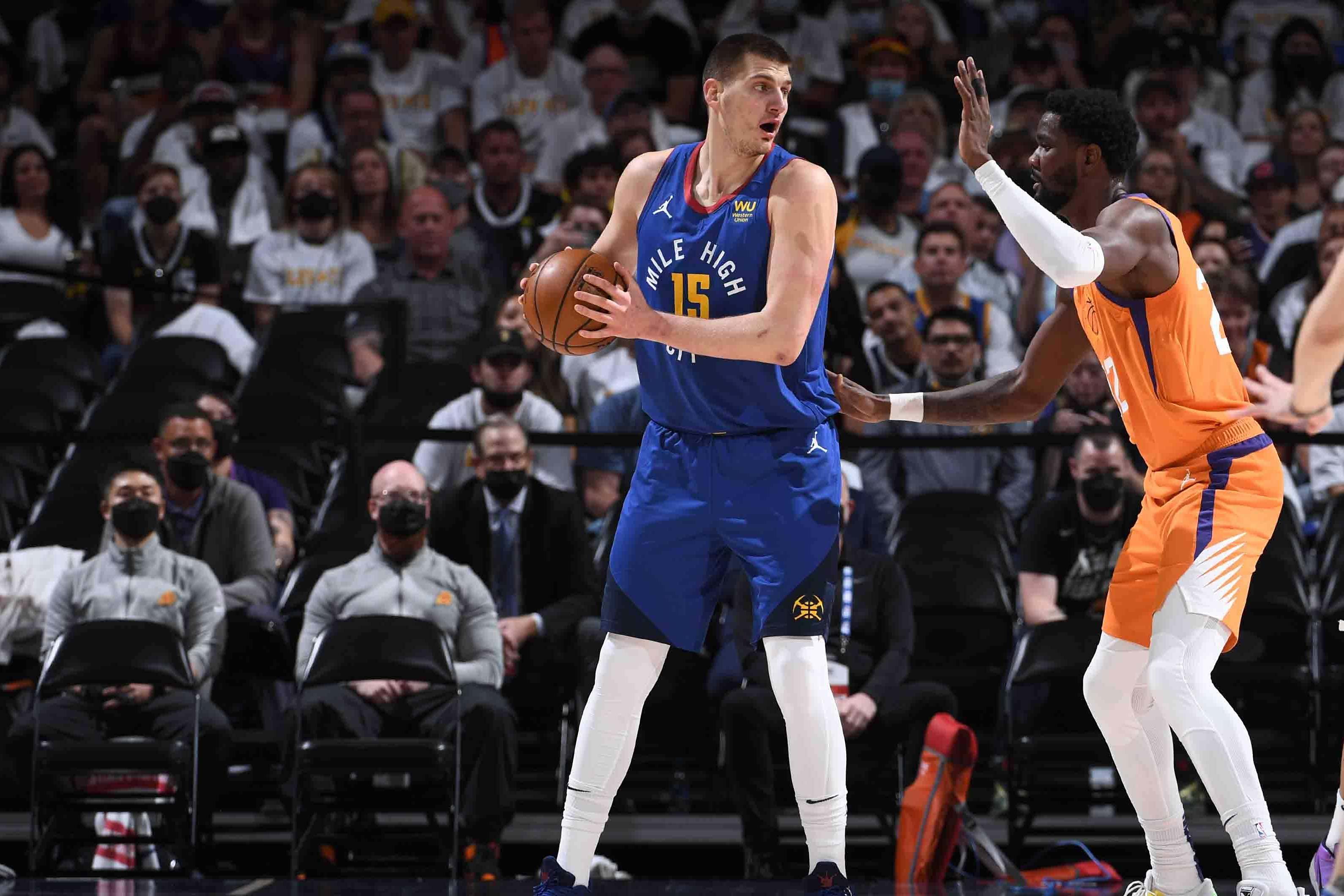 边路三人组 边路三人组