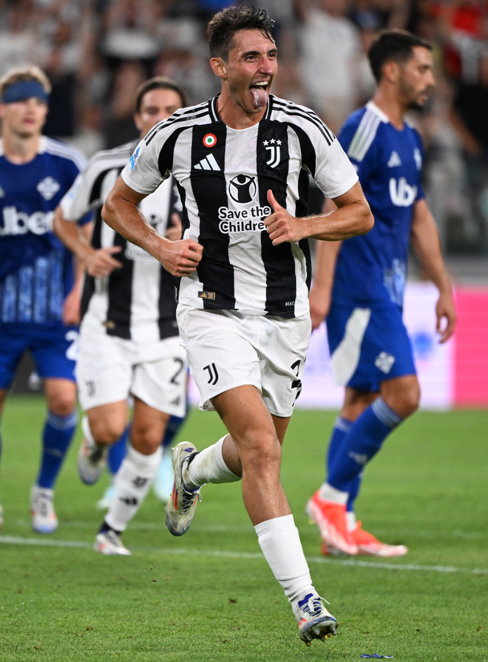 多枚冠军戒 多枚冠军戒